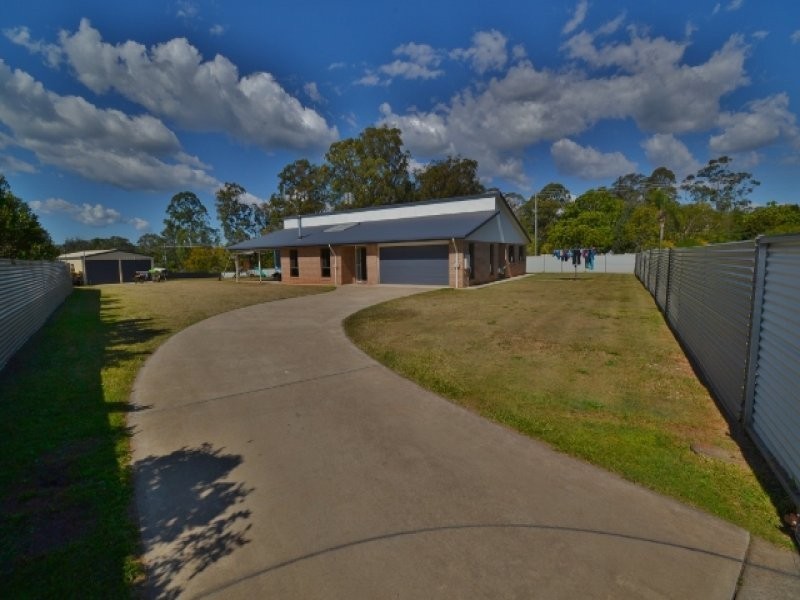 8 Bonato Road, Glass House Mountains QLD 4518