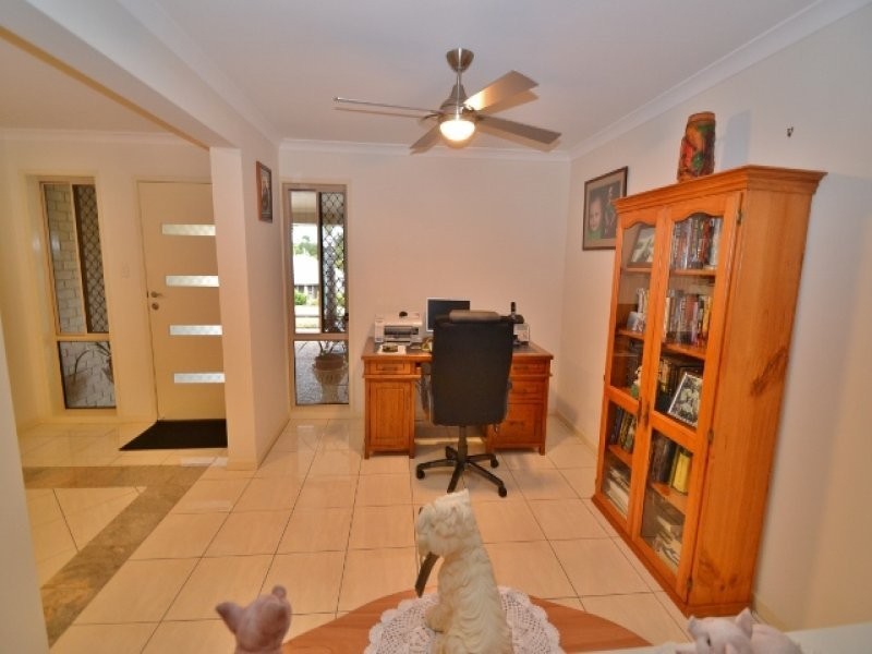 34 Kirsten Dve, Glass House Mountains QLD 4518