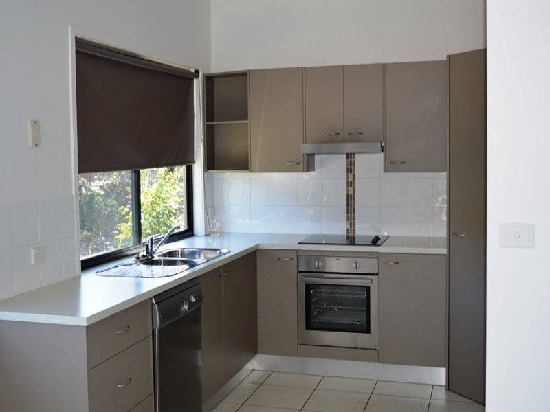 1/9 Mill Street, Landsborough QLD 4550