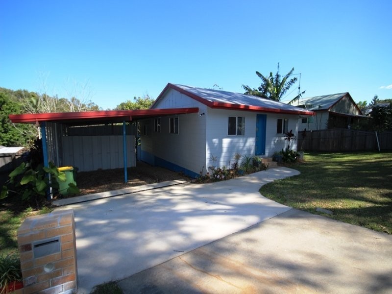 3 Sahara Road, Glass House Mountains QLD 4518