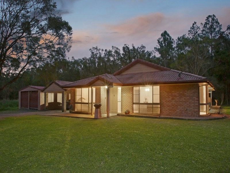 255 Hardwood Road, Landsborough QLD 4550