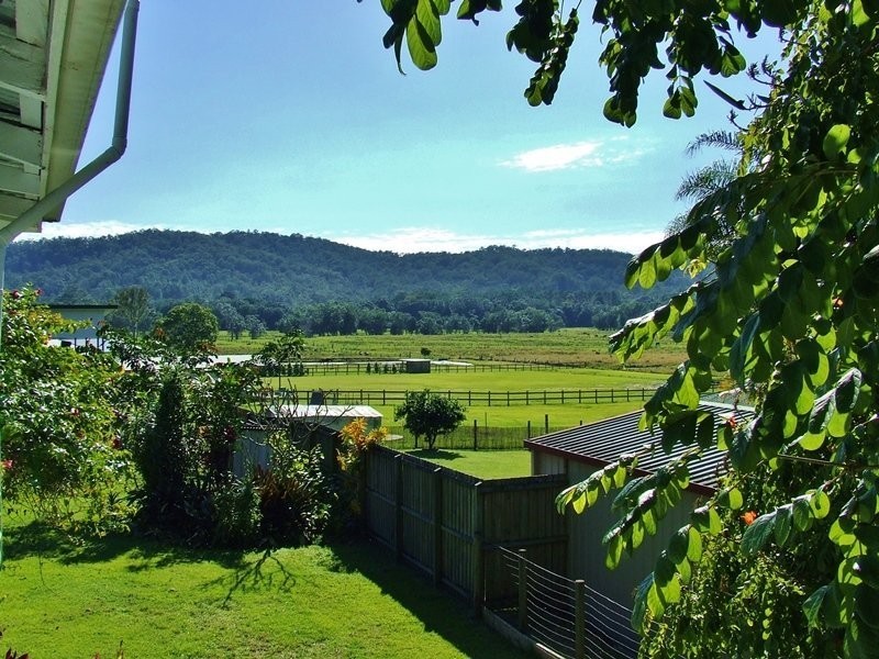 268 Connection Road, Glenview QLD 4553
