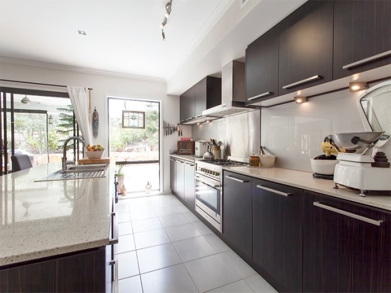 1 Cayenne Court, Glass House Mountains QLD 4518