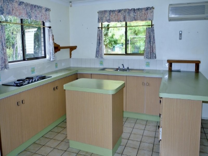 58 Pine Camp Road, Beerwah QLD 4519