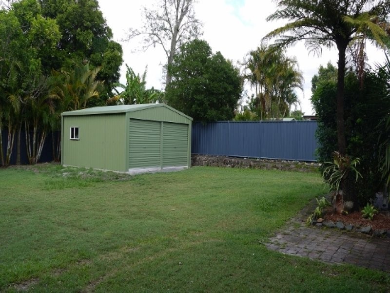 18 b Greber rd, Beerwah QLD 4519
