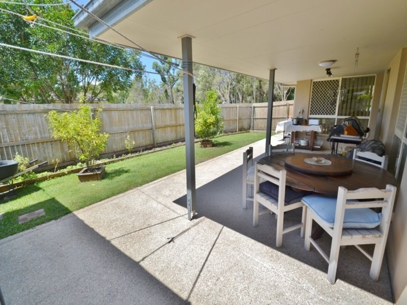 13 Parkside Drive, Beerwah QLD 4519