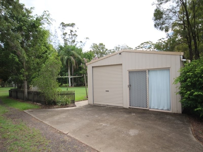 115 Thompson Road, Beerwah QLD 4519