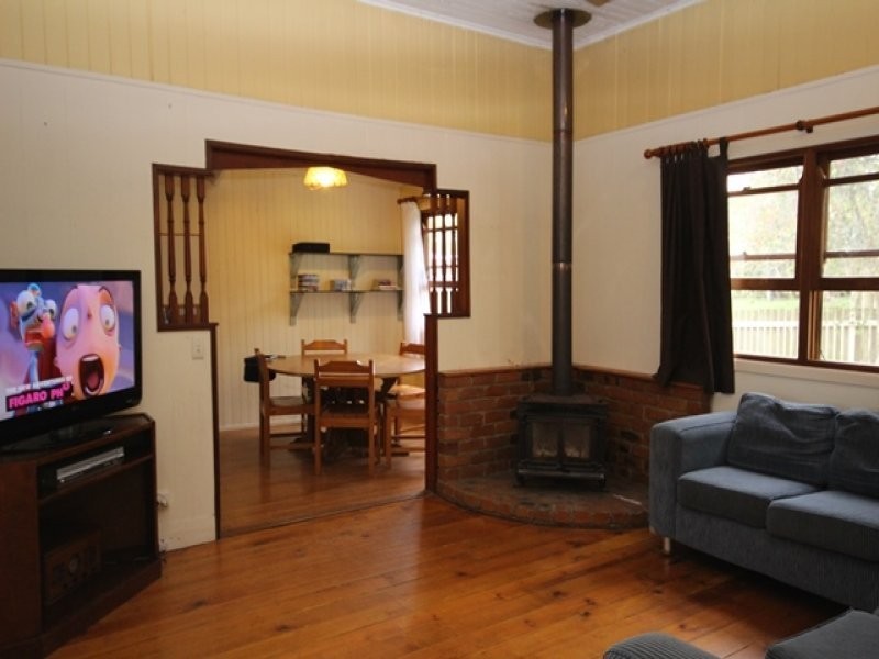 15 Beerburrum Road, Beerburrum QLD 4517