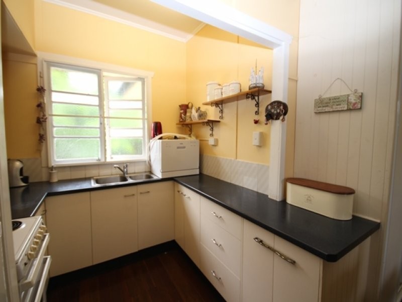 7 Old Landsborough Road, Beerwah QLD 4519