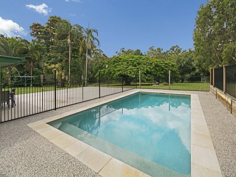 103 Bowen Road, Glass House Mountains QLD 4518