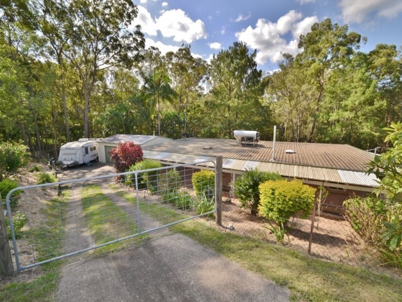 70 Landsborough-Maleny Road, Landsborough QLD 4550
