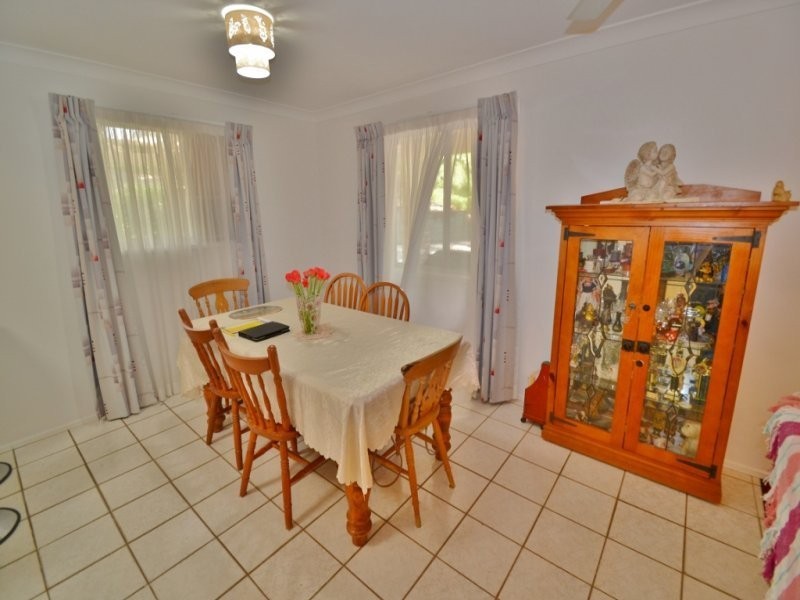 70 Landsborough-Maleny Road, Landsborough QLD 4550