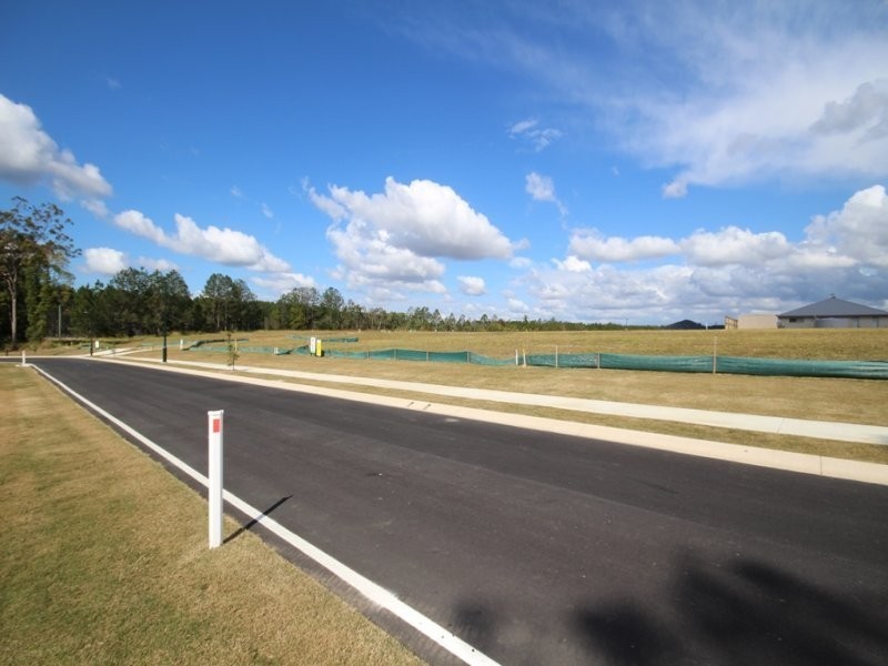 4 Acacia Avenue, Beerburrum QLD 4517