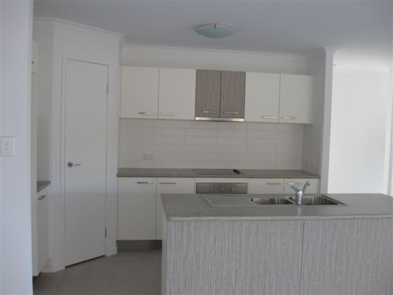 5 Cockatoo Court, Beerwah QLD 4519