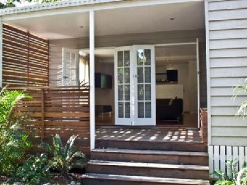 15 Montrose Street, Beerwah QLD 4519