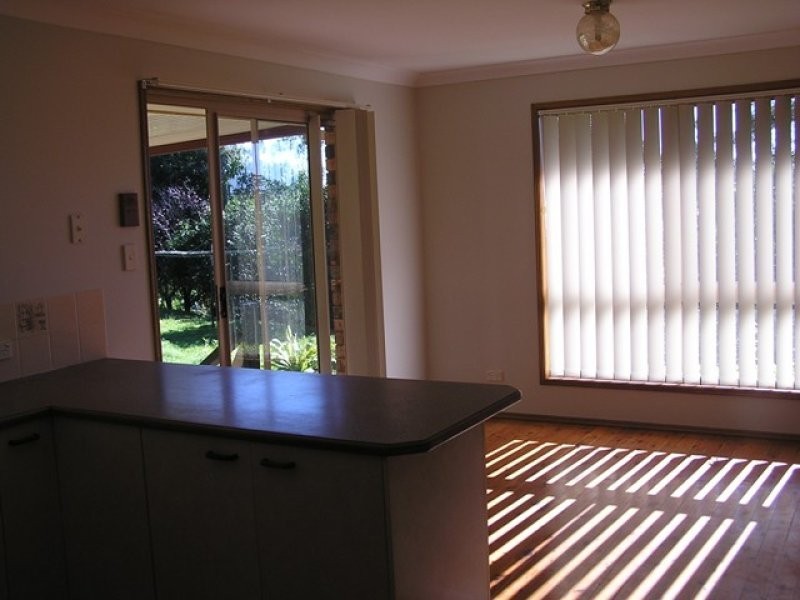 12 Stonehaven Lane, Glass House Mountains QLD 4518