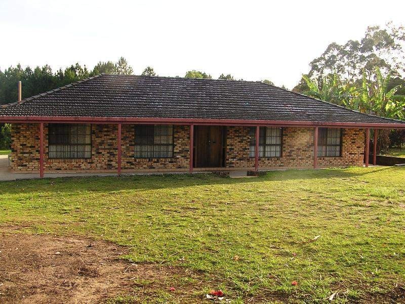 84 Kings Road, Glass House Mountains QLD 4518