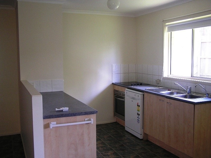 15 Cunningham Ave, Landsborough QLD 4550