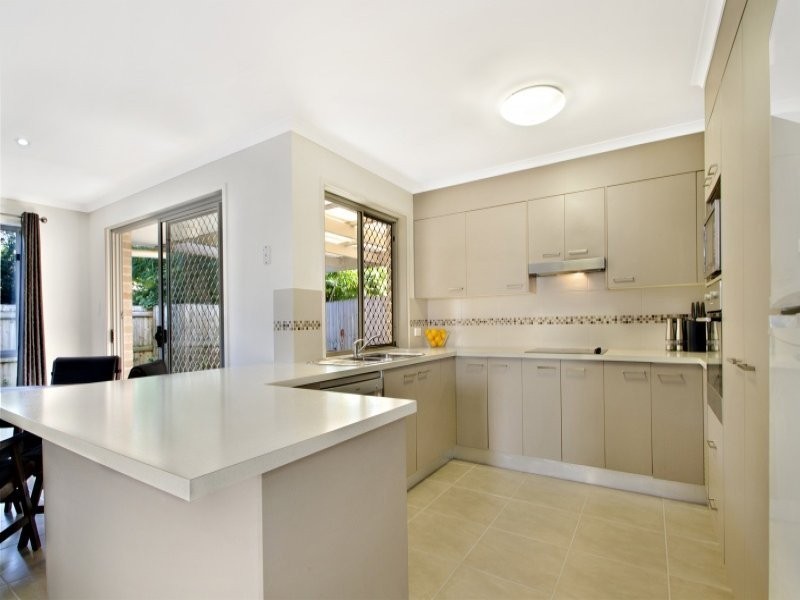 8/81a Beerwah Parade, Beerwah QLD 4519