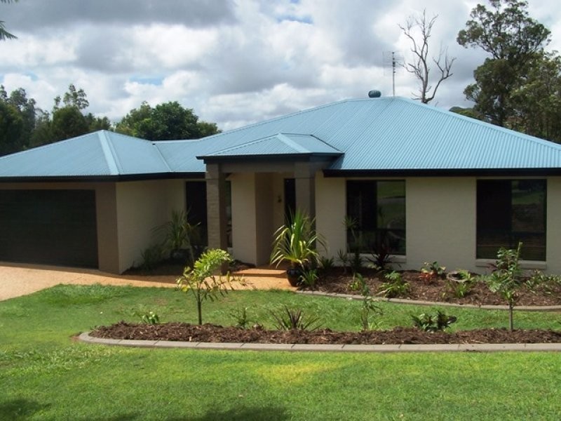 39 Clearview Drive, Glass House Mountains QLD 4518