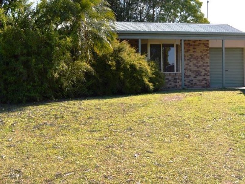 27 Chantilly Crescent, Beerwah QLD 4519