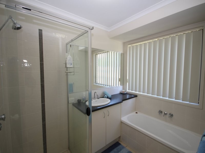 11 Edwin Drive, Landsborough QLD 4550