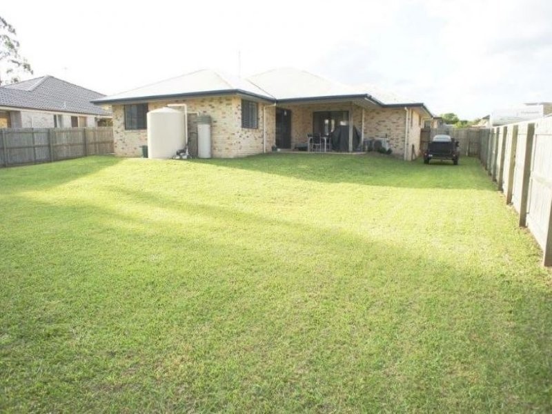 7 Mangrove Street, Beerwah QLD 4519