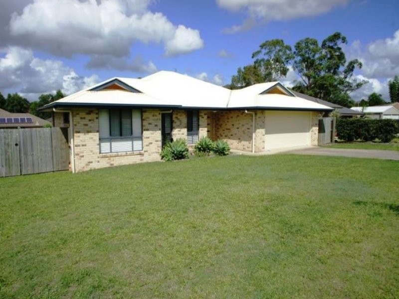7 Mangrove Street, Beerwah QLD 4519