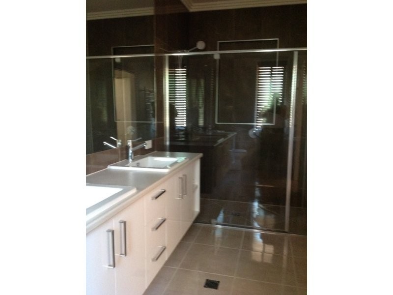 102 Bald Knob Rd, Peachester QLD 4519