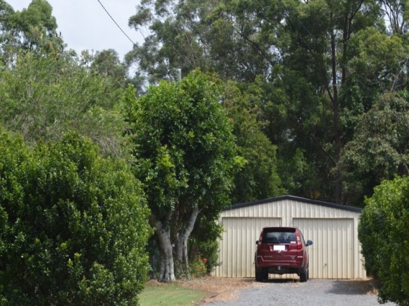 100 Thompson Road, Beerwah QLD 4519