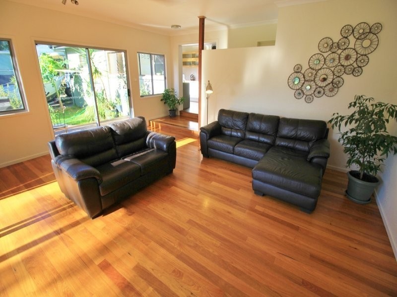 6 Myla Road, Landsborough QLD 4550