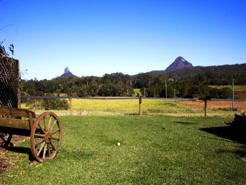 123 Old Peachester Road, Beerwah QLD 4519