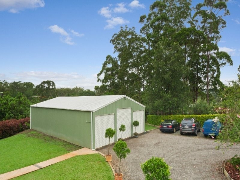 466 Peachester Road, Beerwah QLD 4519
