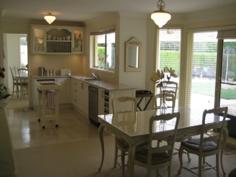 9 Highland Drive, Bowral NSW 2576