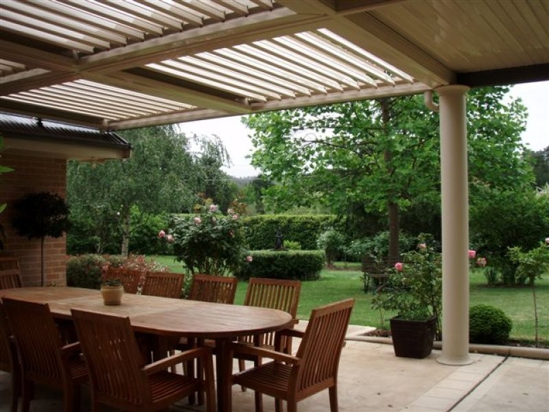 “Brightly” 15 Holly Rd, Burradoo NSW 2576