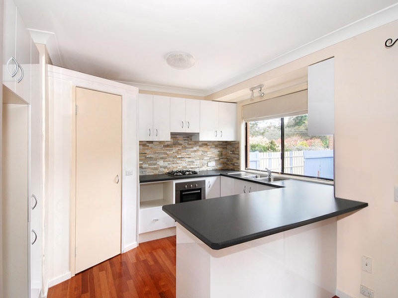 18 Pine Street, Colo Vale NSW 2575