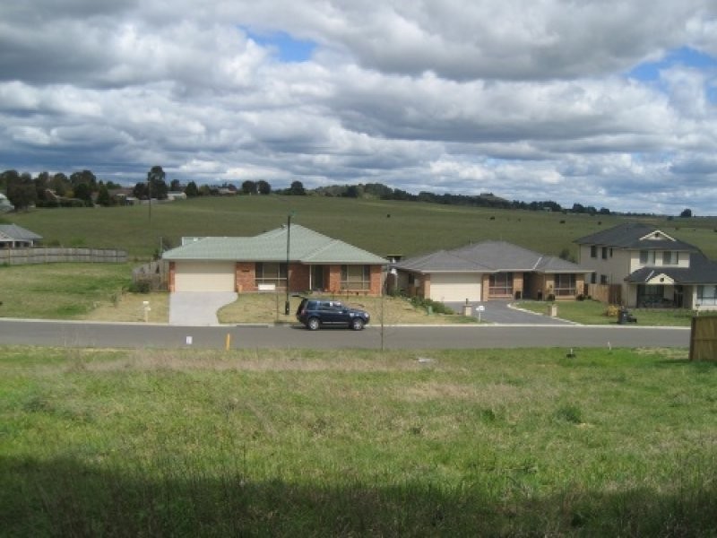 5 Morrice Court, Moss Vale NSW 2577