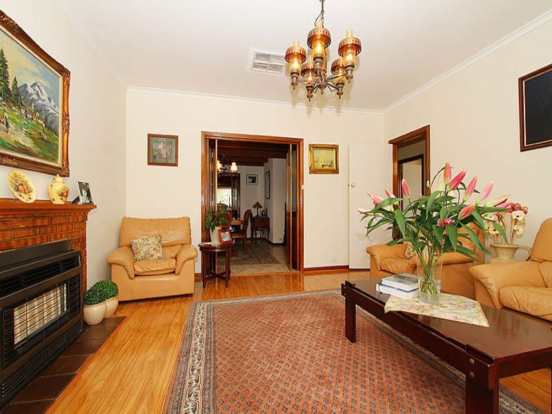 58 Dundee Street, Reservoir VIC 3073