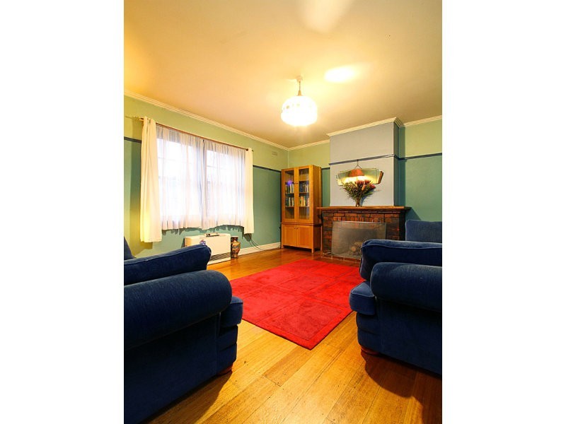 1 Connolly Avenue, Coburg VIC 3058