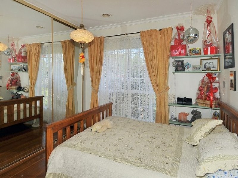 39 Taylor Avenue, Reservoir VIC 3073