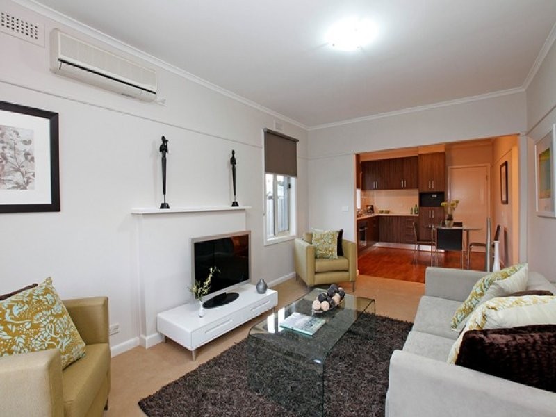 157 Boldrewood Parade, Reservoir VIC 3073