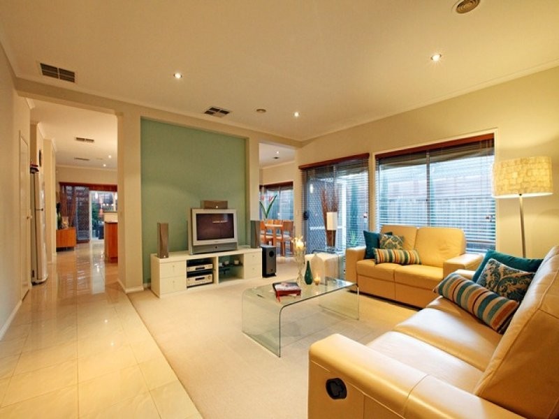 16 Velvet Avenue, Bundoora VIC 3083