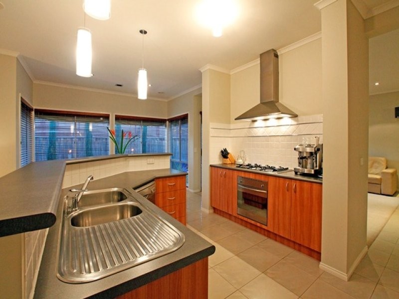 16 Velvet Avenue, Bundoora VIC 3083