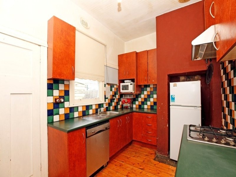 39 Leamington Street, Reservoir VIC 3073