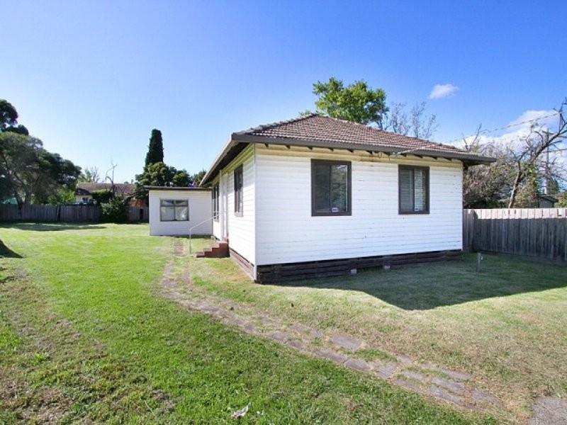 5 Crabtree Court, Reservoir VIC 3073