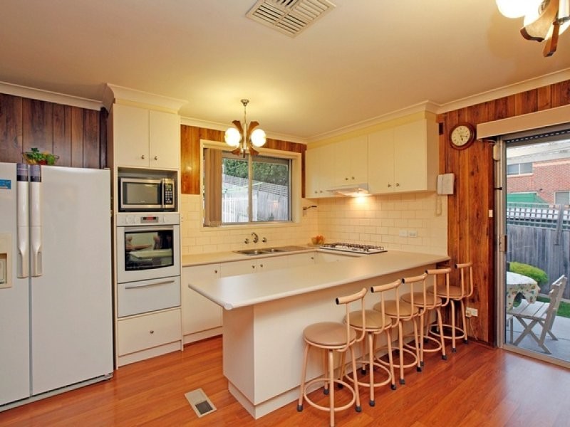 80 St Vigeons Road, Reservoir VIC 3073