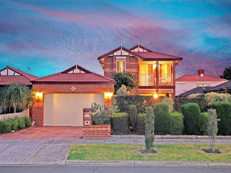 17G Hughes Parade, Reservoir VIC 3073