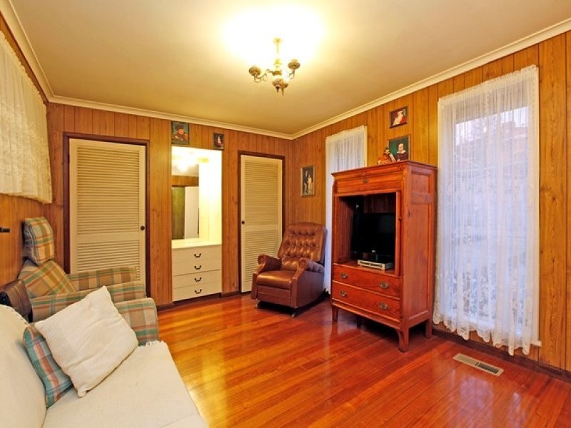 80 St Vigeons Road, Reservoir VIC 3073