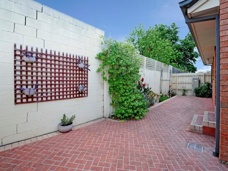 45 Elinda Place, Reservoir VIC 3073