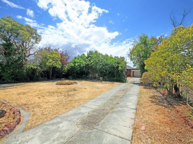 4 Tovey Street, Reservoir VIC 3073